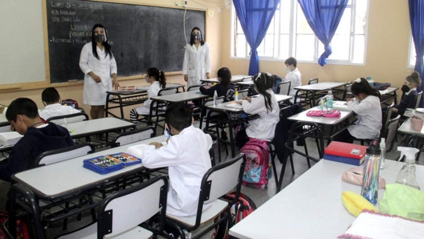 Educación: Presencialidad plena en las escuelas de Santa Fe